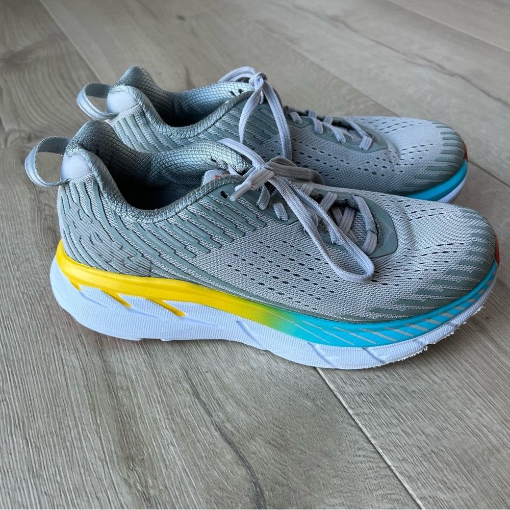 Hoka Clifton 5 Running Shoes